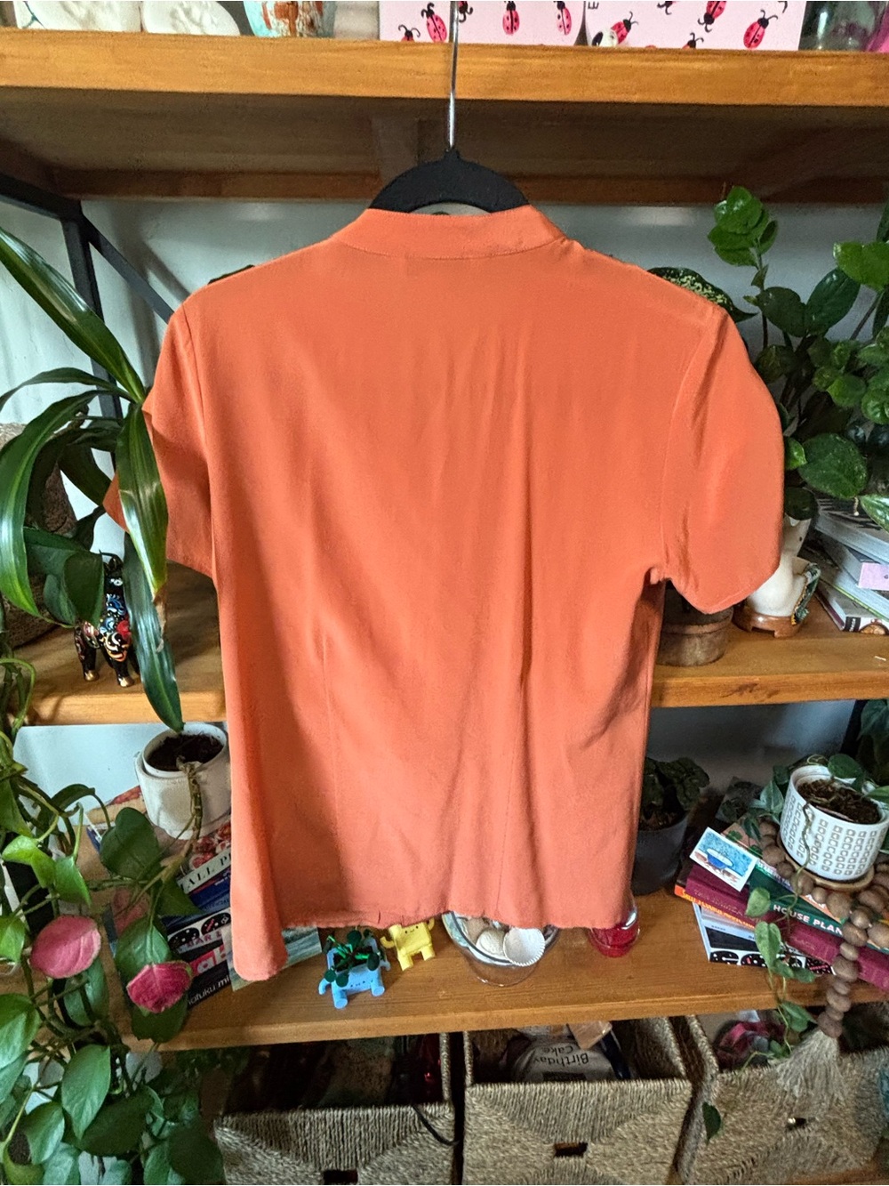 Pendleton 100% Silk Orange Ruffle Front Short-Sleeve Blouse | Size 6 - Picture 6 of 6